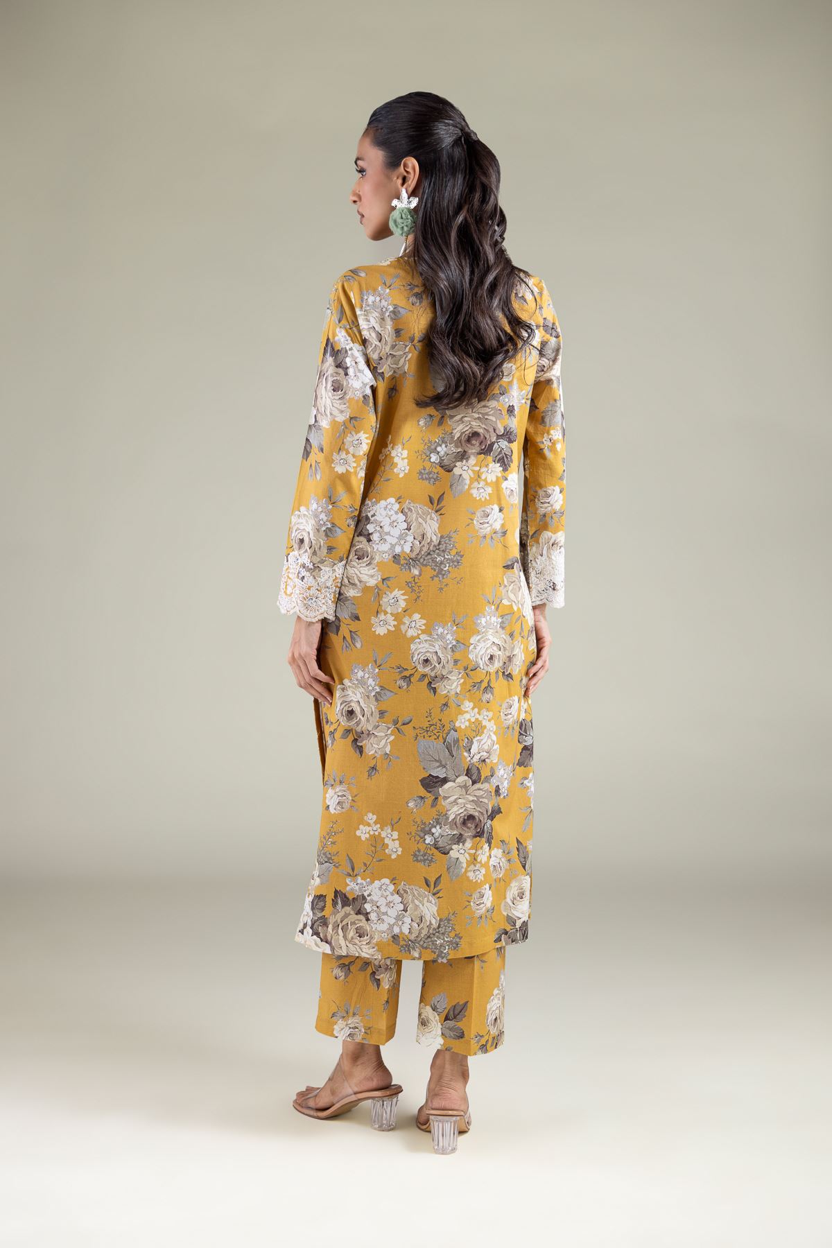 Embroidered Cambric Floral Pearl Kurta - 25-10-12E11-07TA-VG