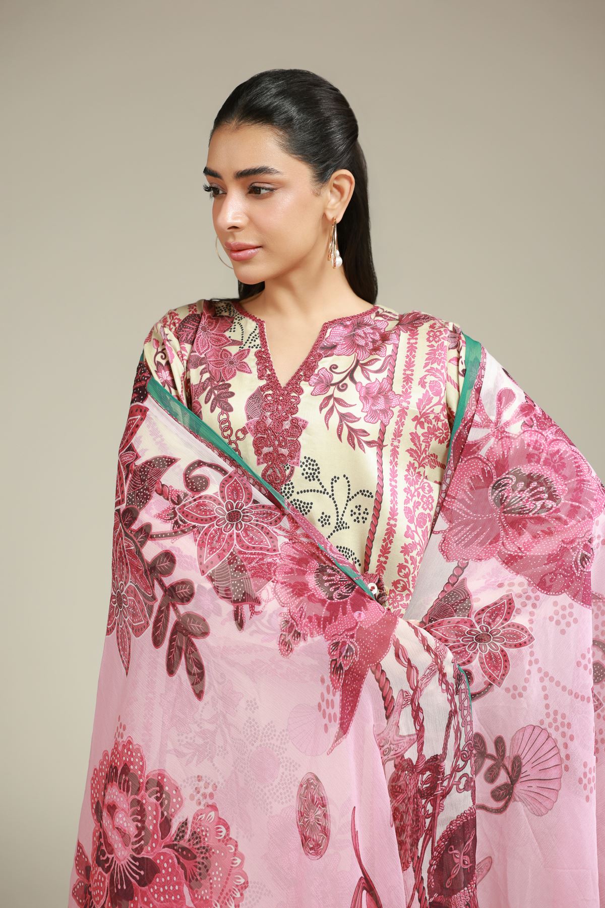 Embroidered Satin 3-Piece Tailored Set - 1-26-108-A-F-VG