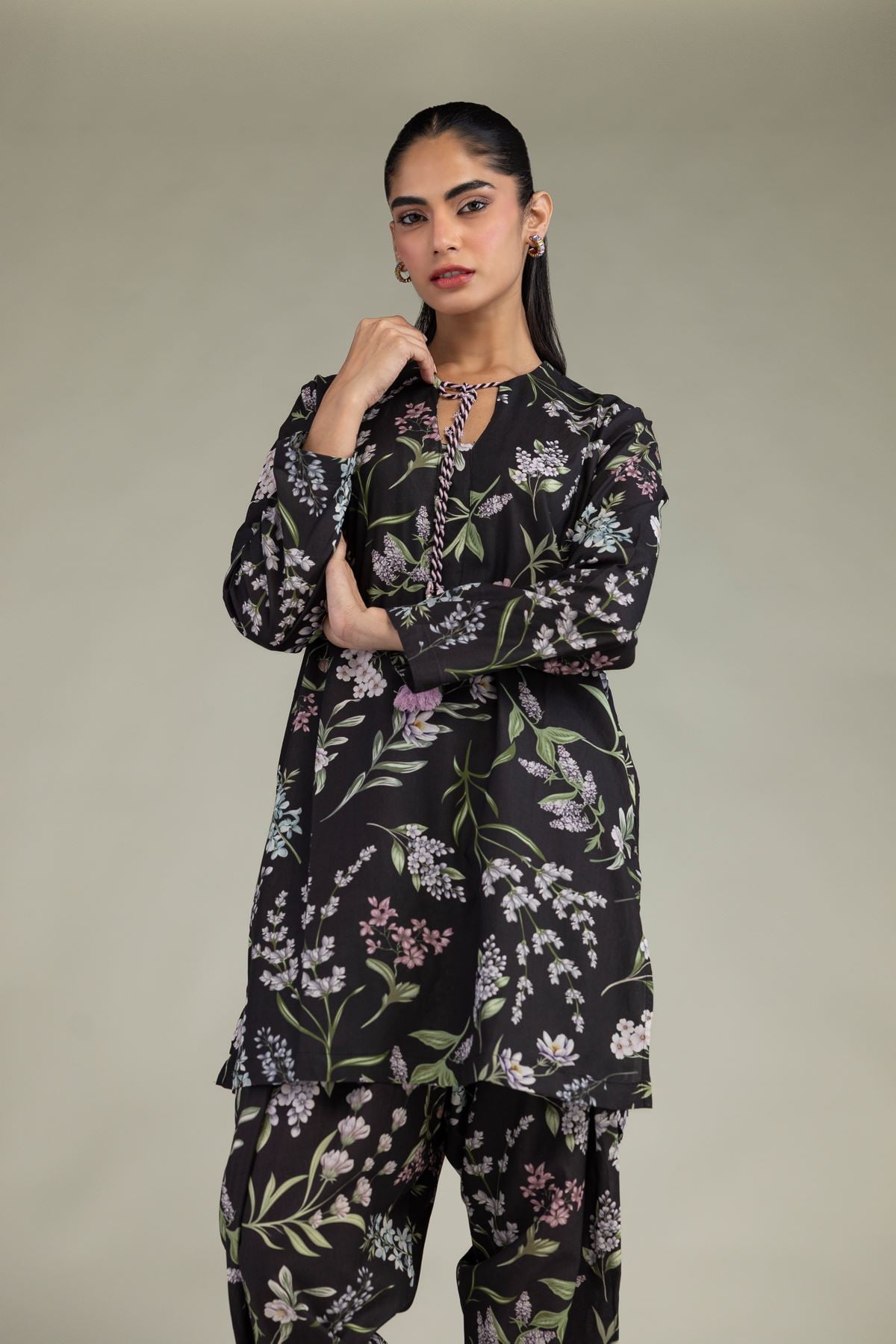 Printed Cotton Viscose Black Floral Kurta - 1-26-102-A-F-VG