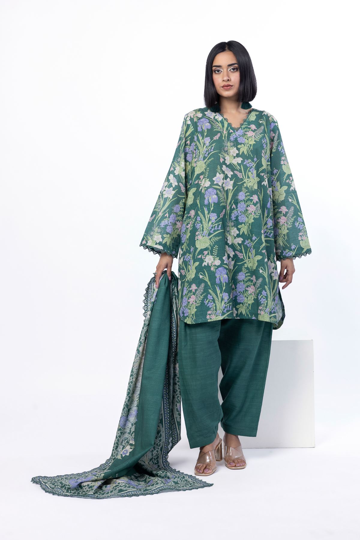 Printed Light Khaddar Tailored 3 Piece - KN31AST-VG