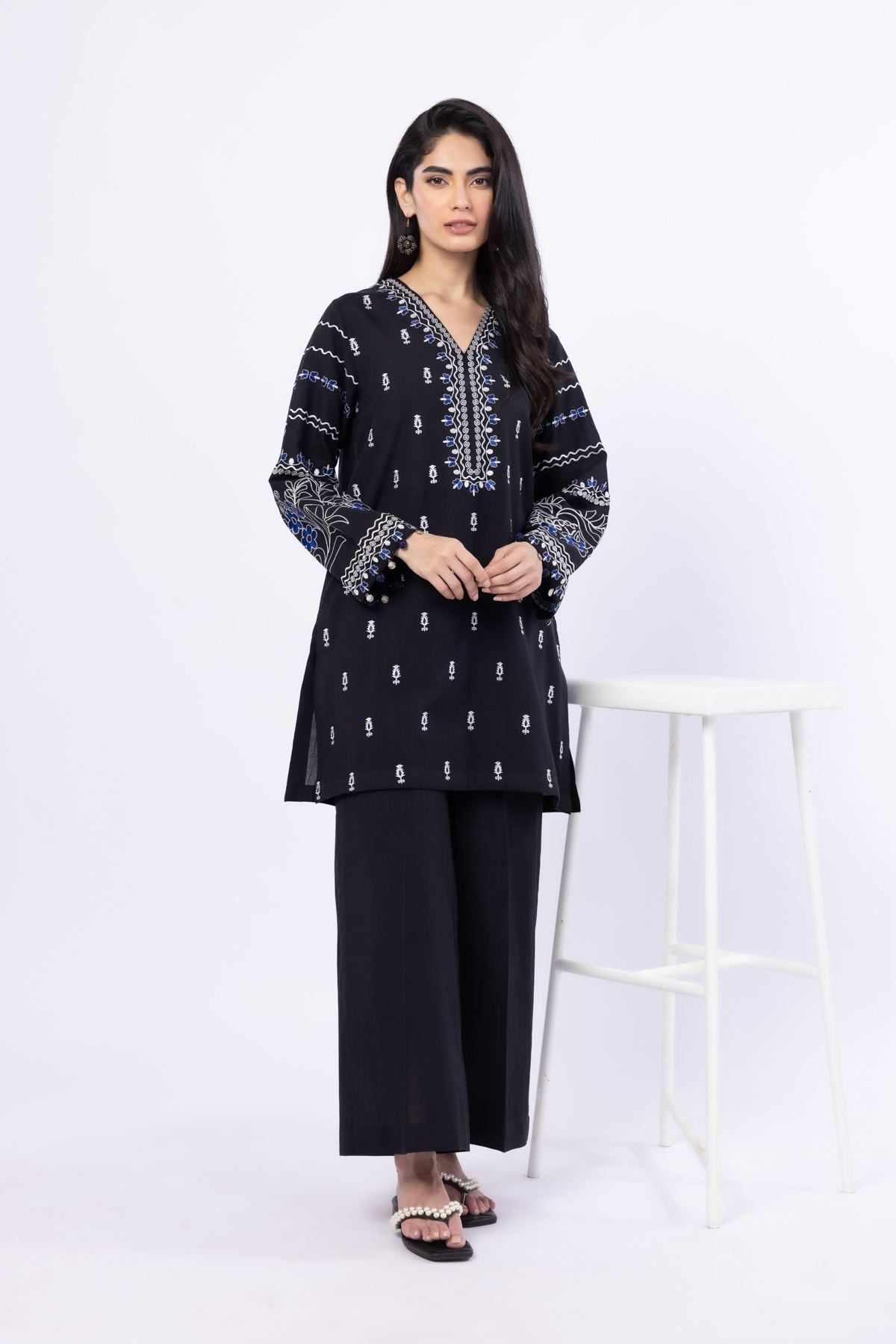 Embroidered Handwoven Cotton Kurta - 25-09-10E5-03TB-VG