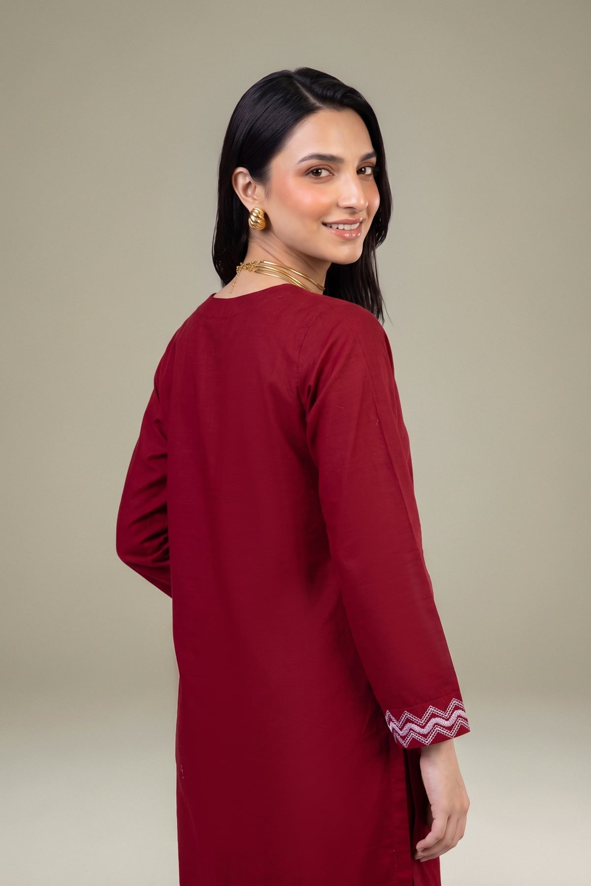 Embroidered Light Khaddar Tailored 2 Piece - 2-26-202-A-D-VG