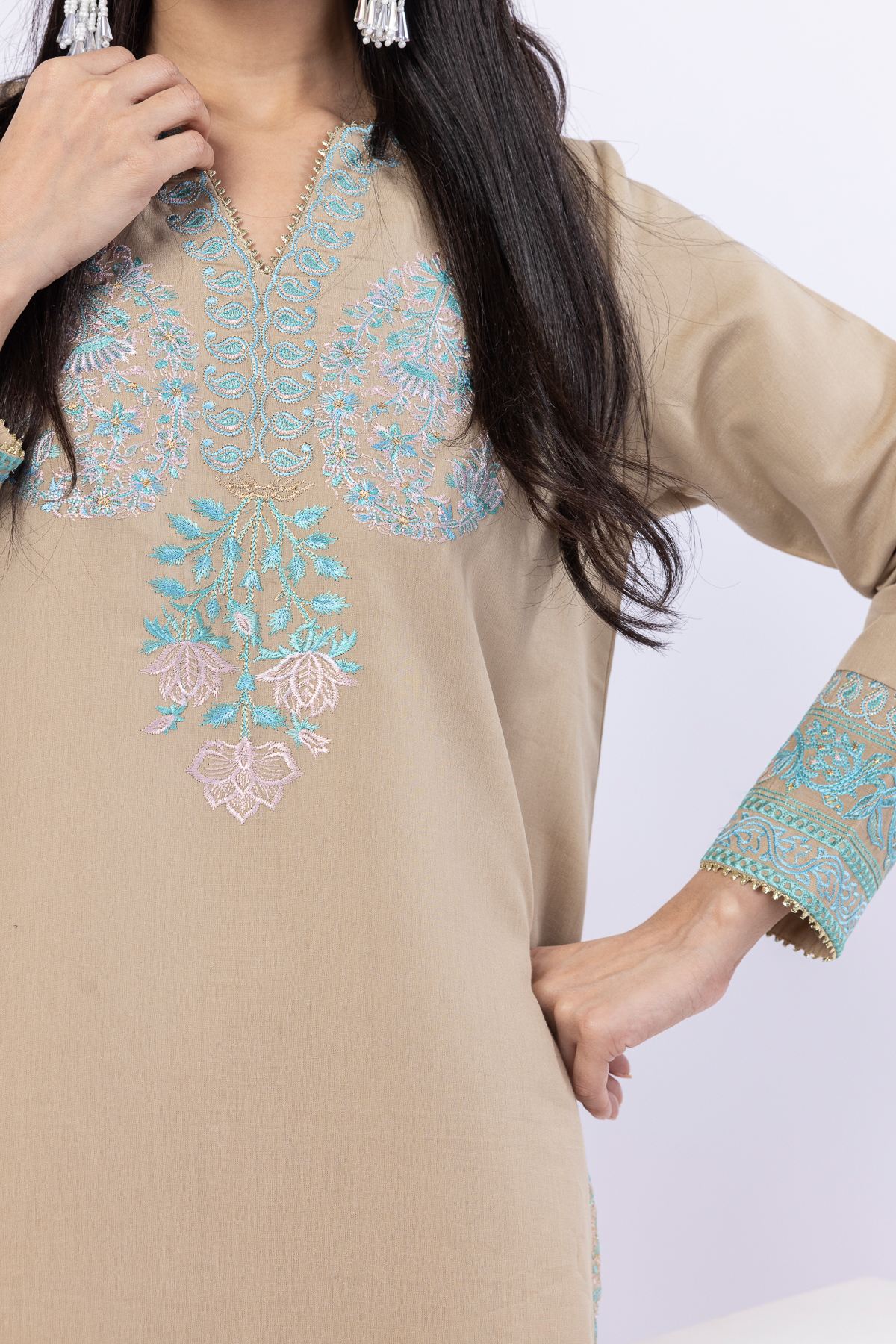 Embroidered Cotton Reflex Kurta - 25-08-8E6-02TA-VG