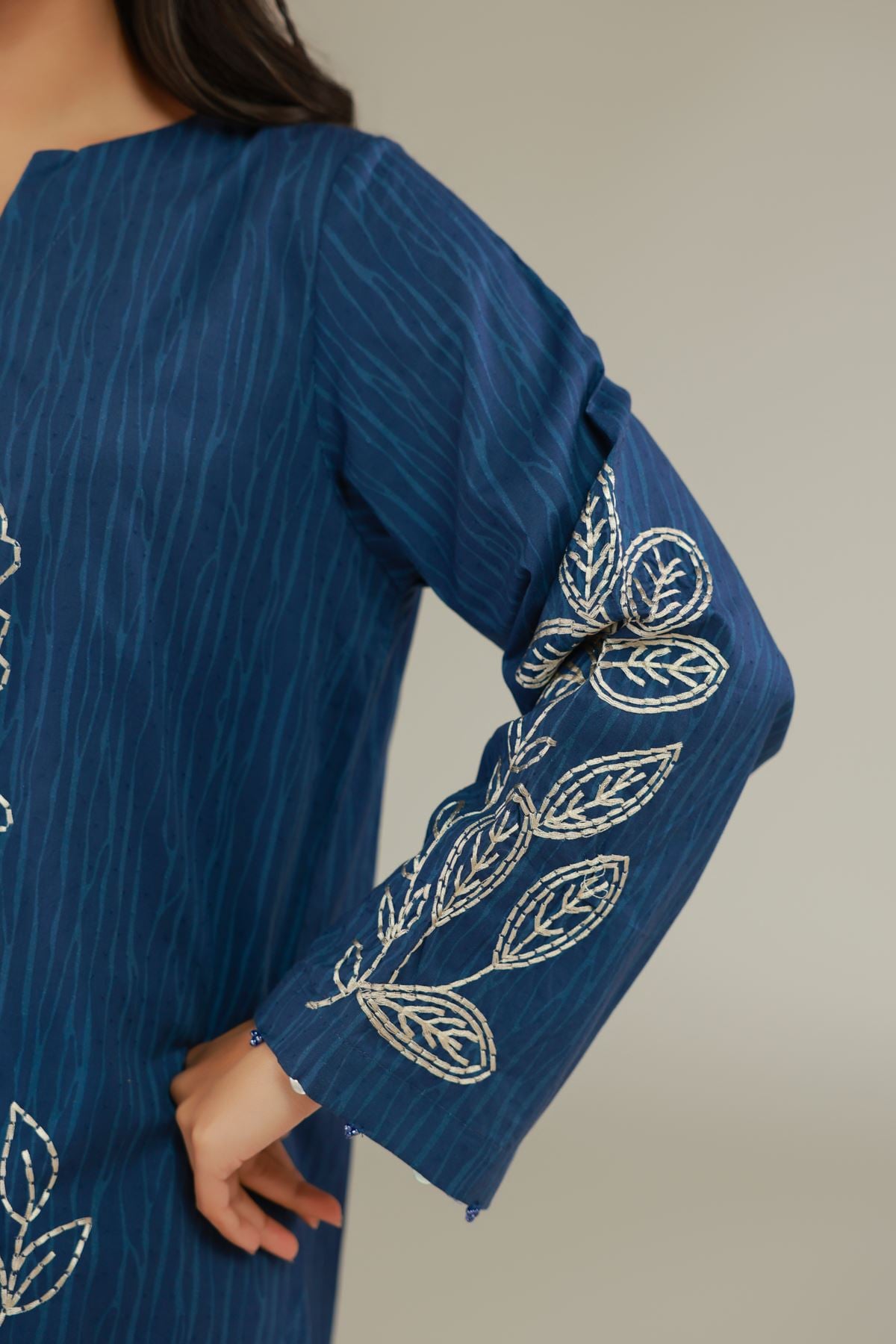 Embroidered Cotton Dobby Blue Cotton Kurta - 1-26-128-A-A-VG