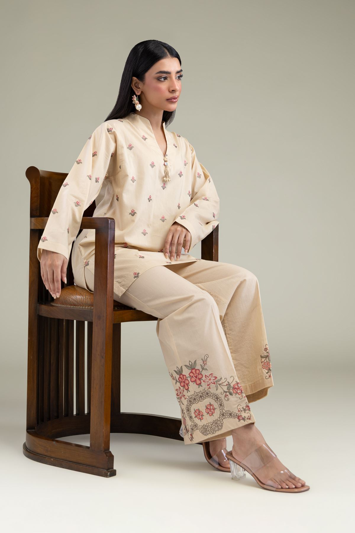 Embroidered Cambric Floral V-Neck Kurta - 1-26-247-A-G1-VG