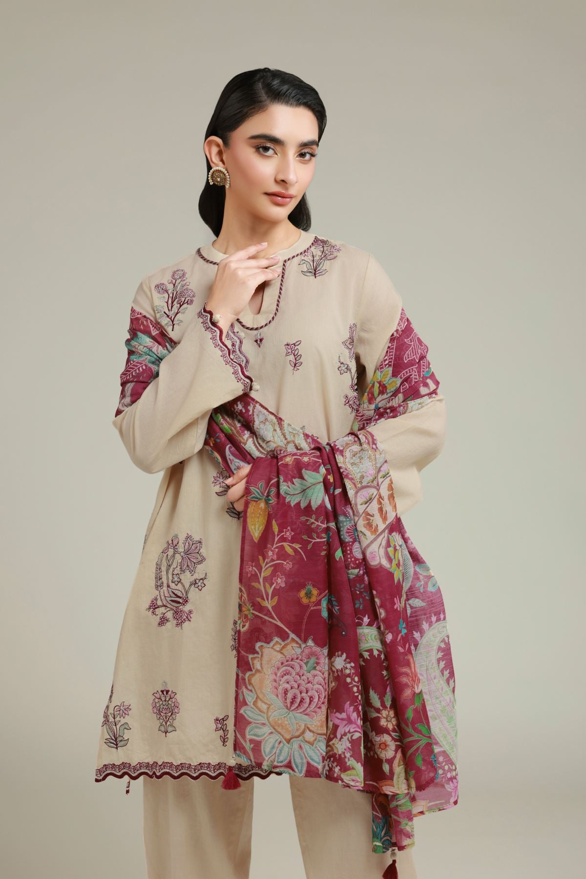 Embroidered Cambric Fabrics 3 Piece - 1001940164