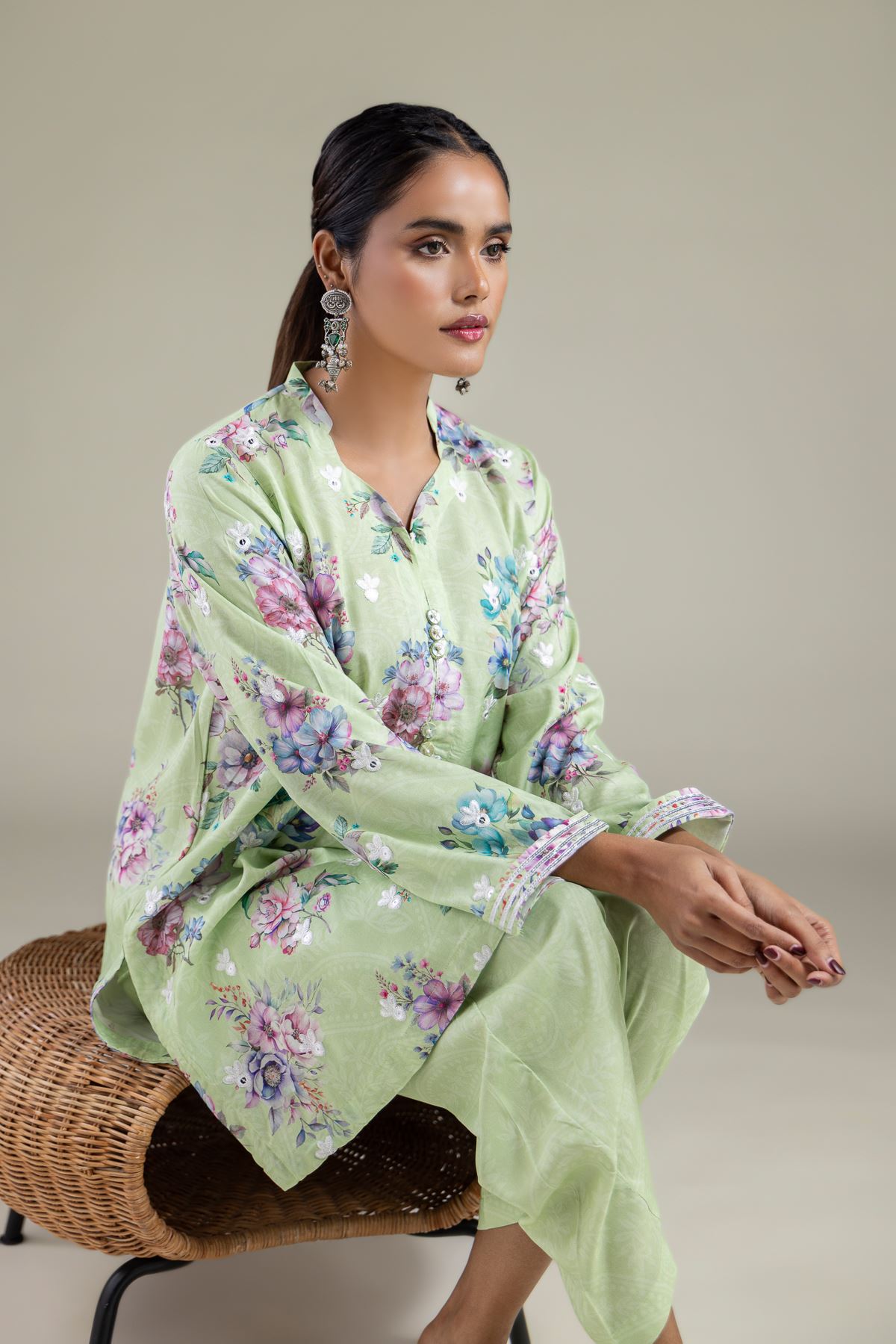Embroidered Viscose Floral Scalloped Kurta - 1-26-108-A-F-VG