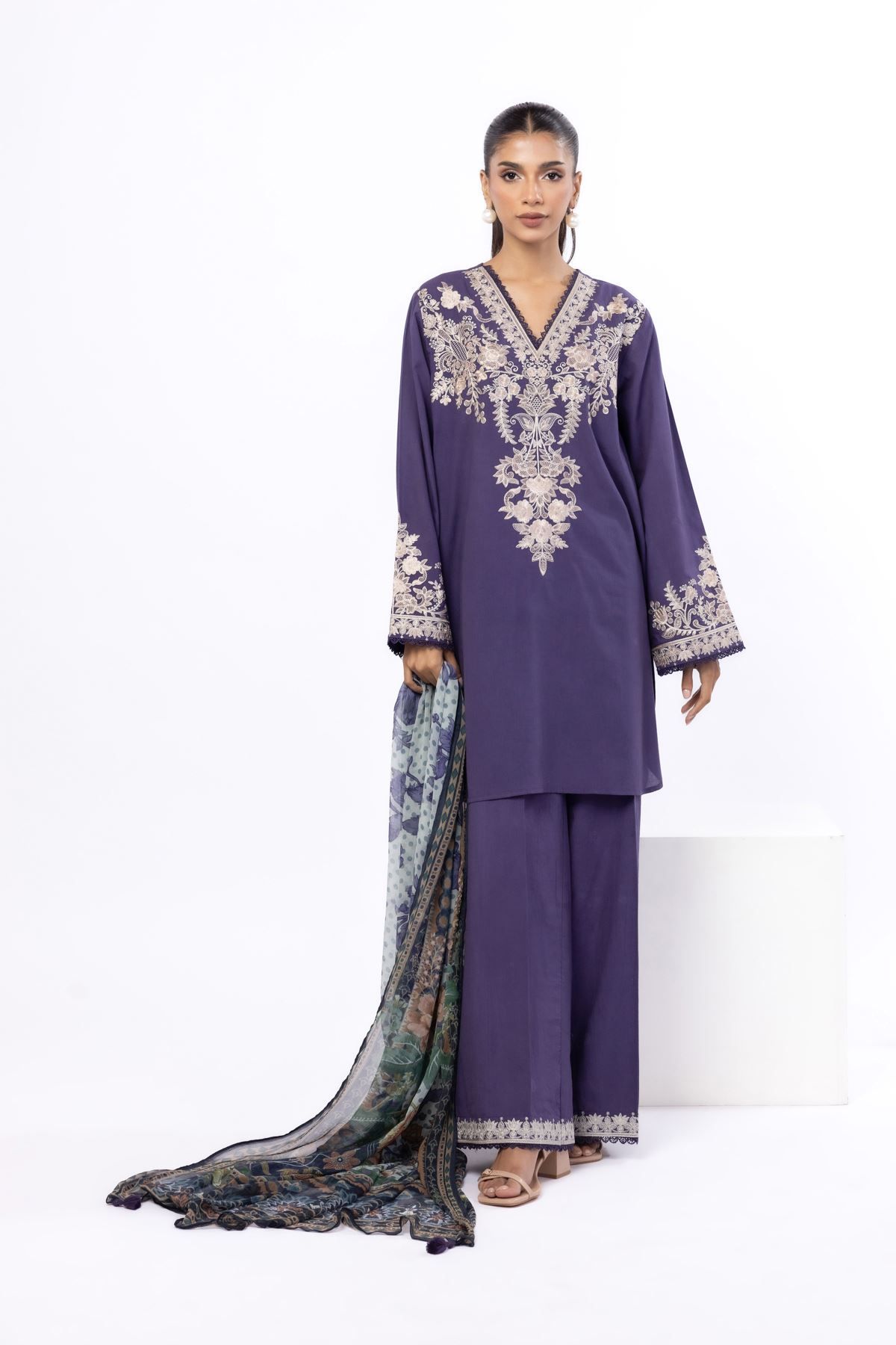 Embroidered Cambric Tailored 3 Piece - 1-26-116-B-D-VG