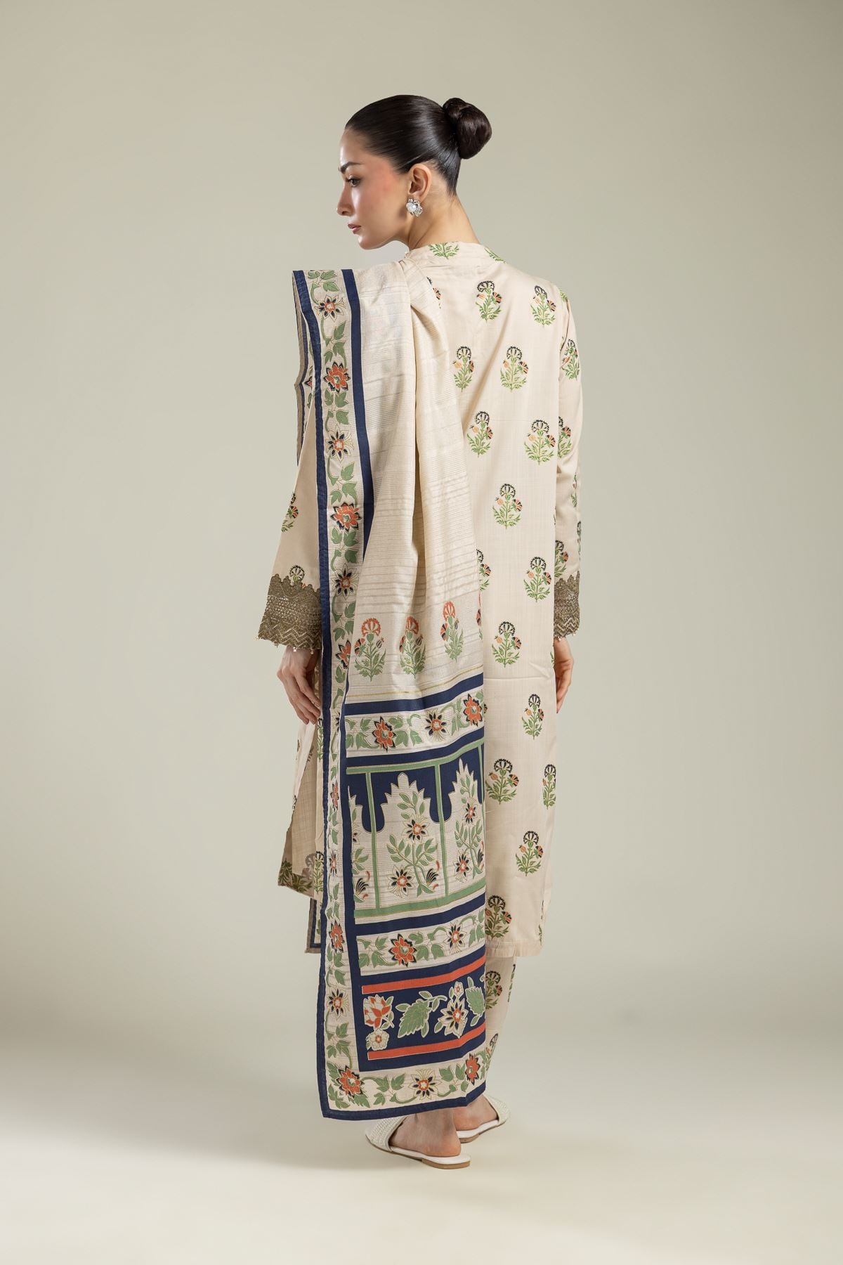 Raw Silk 3-Piece Co-ord Set - 1-26-134-A-F-VG
