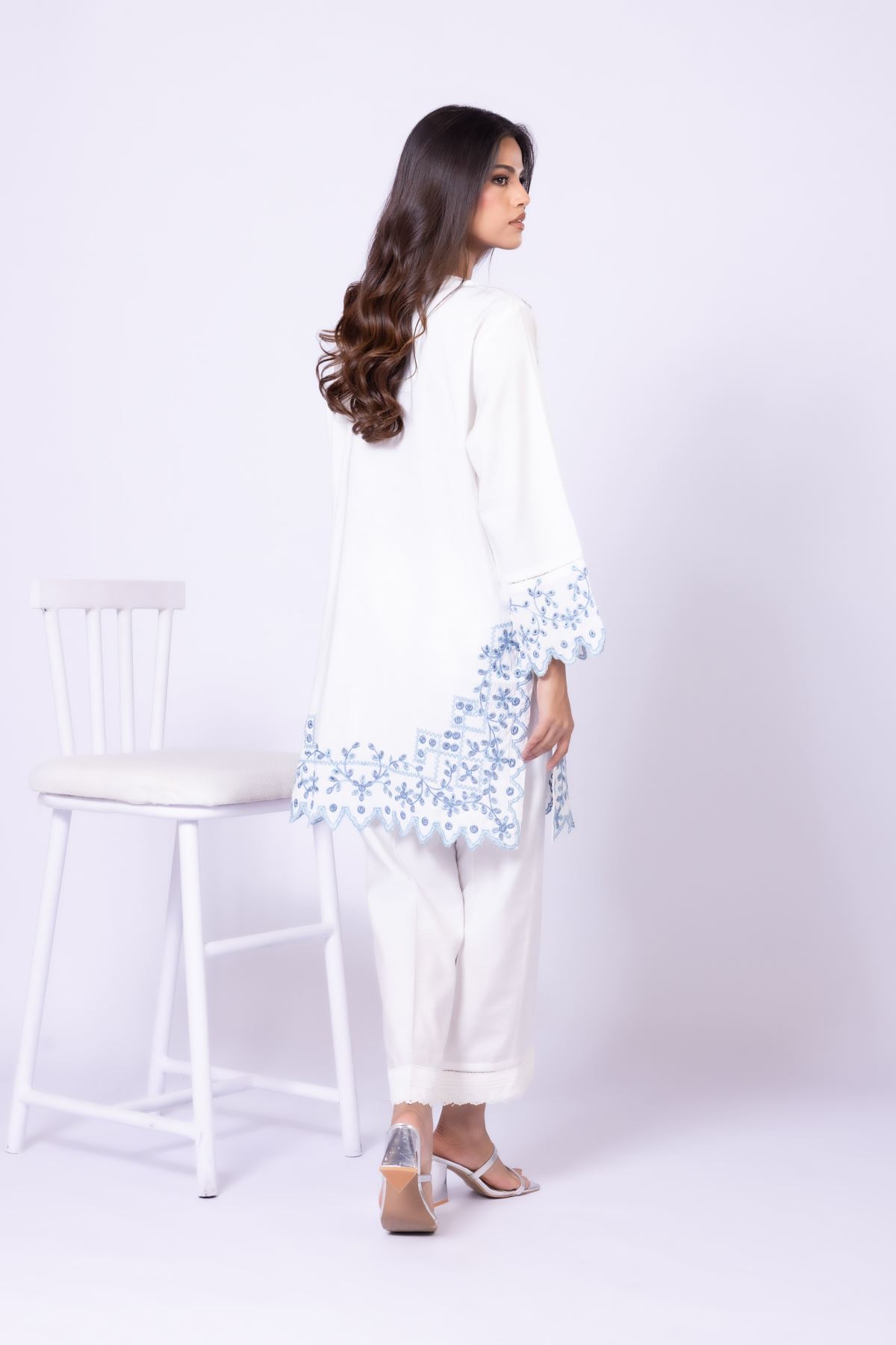 Embroidered Dull Raw Silk Kurta - 25-09-10E1-09TB-VG