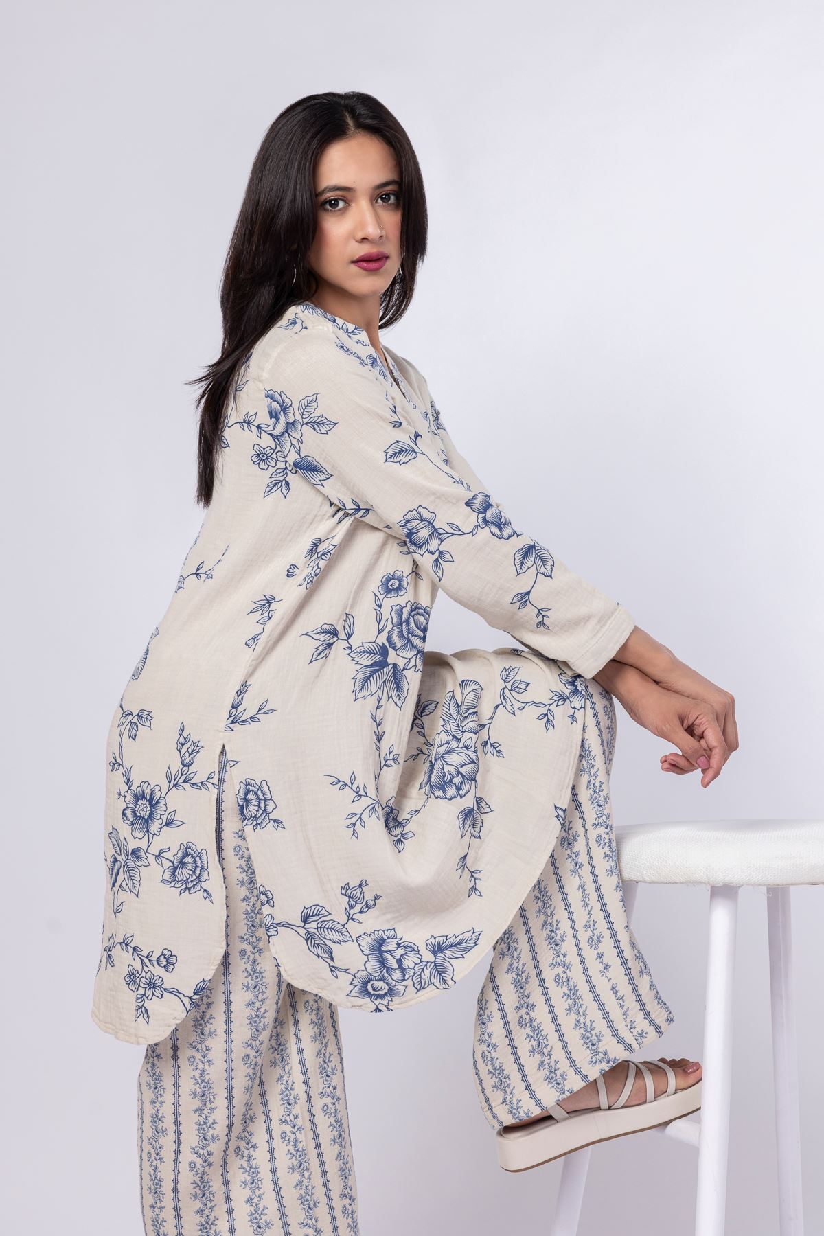 Printed Cheese Cloth Kurta - 25-02K1-01BAB-VG