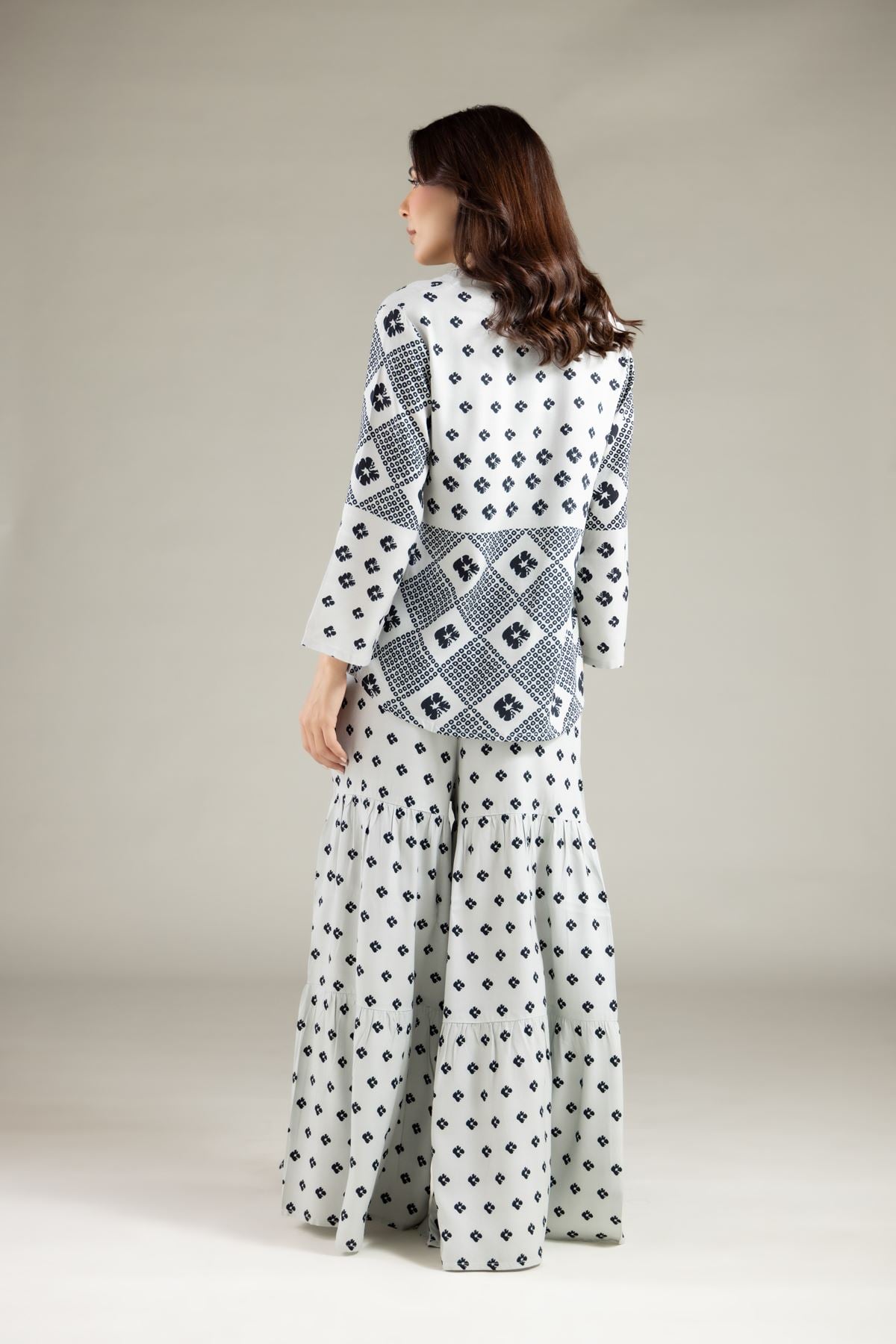 Embroidered Viscose Crepe Blouse - 6-26-104-A-A-VG