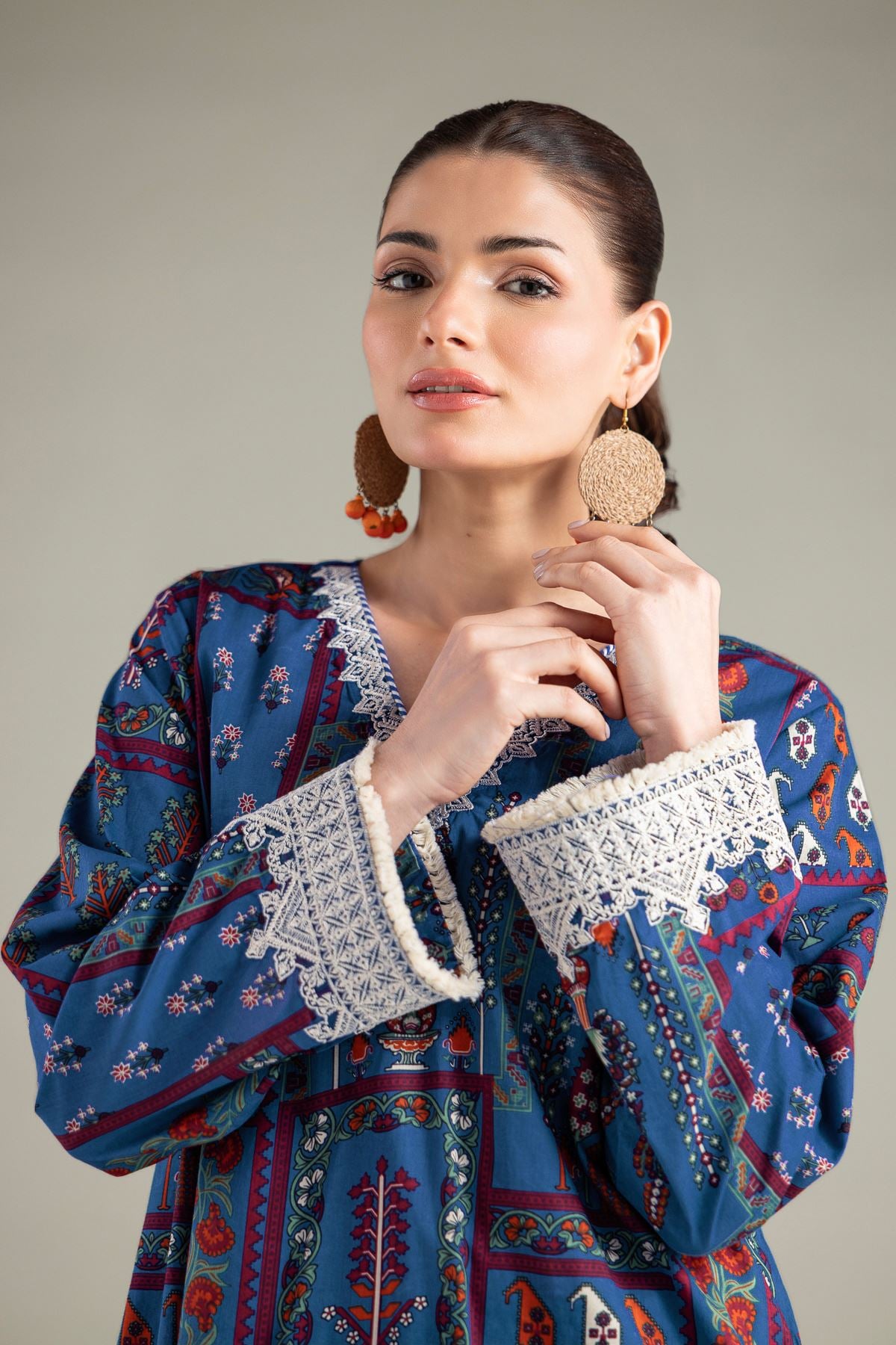 Embroidered Lawn Fabrics 2 Piece | Top and Bottom - A11-26-114FA1-VG