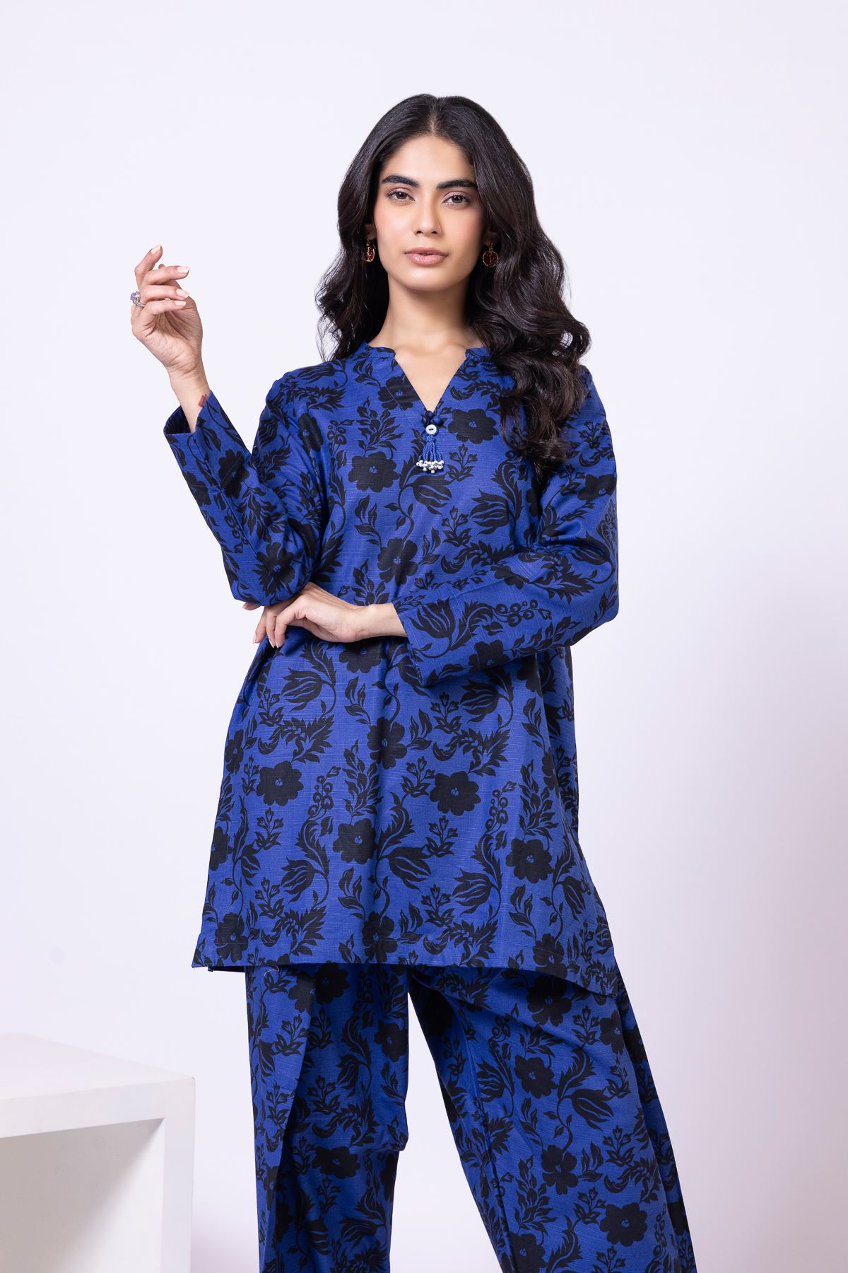 Printed Khaddar Kurta - 25-09-11E11-02TB-VG