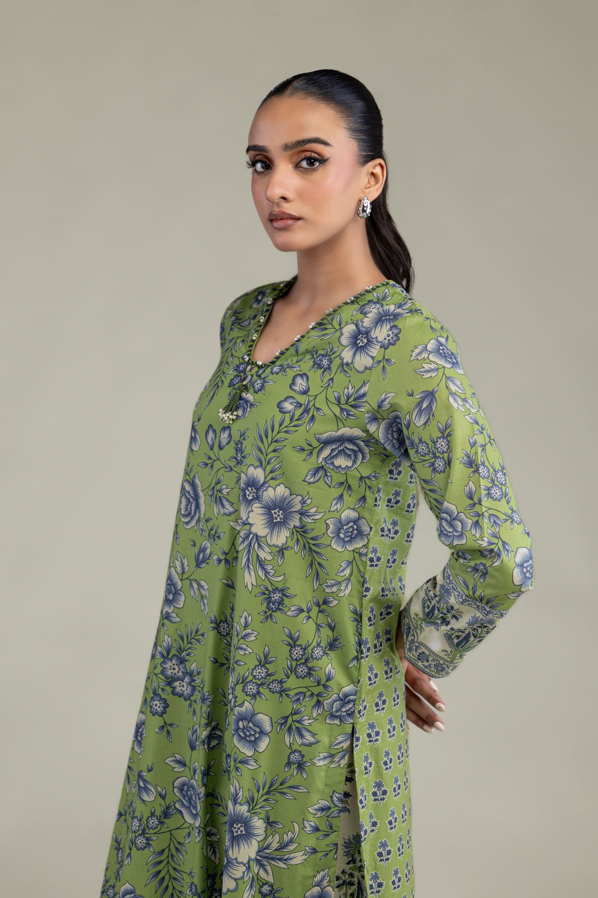 Printed Cambric Floral Green Kurta - 1-26-305-C-H2-VG