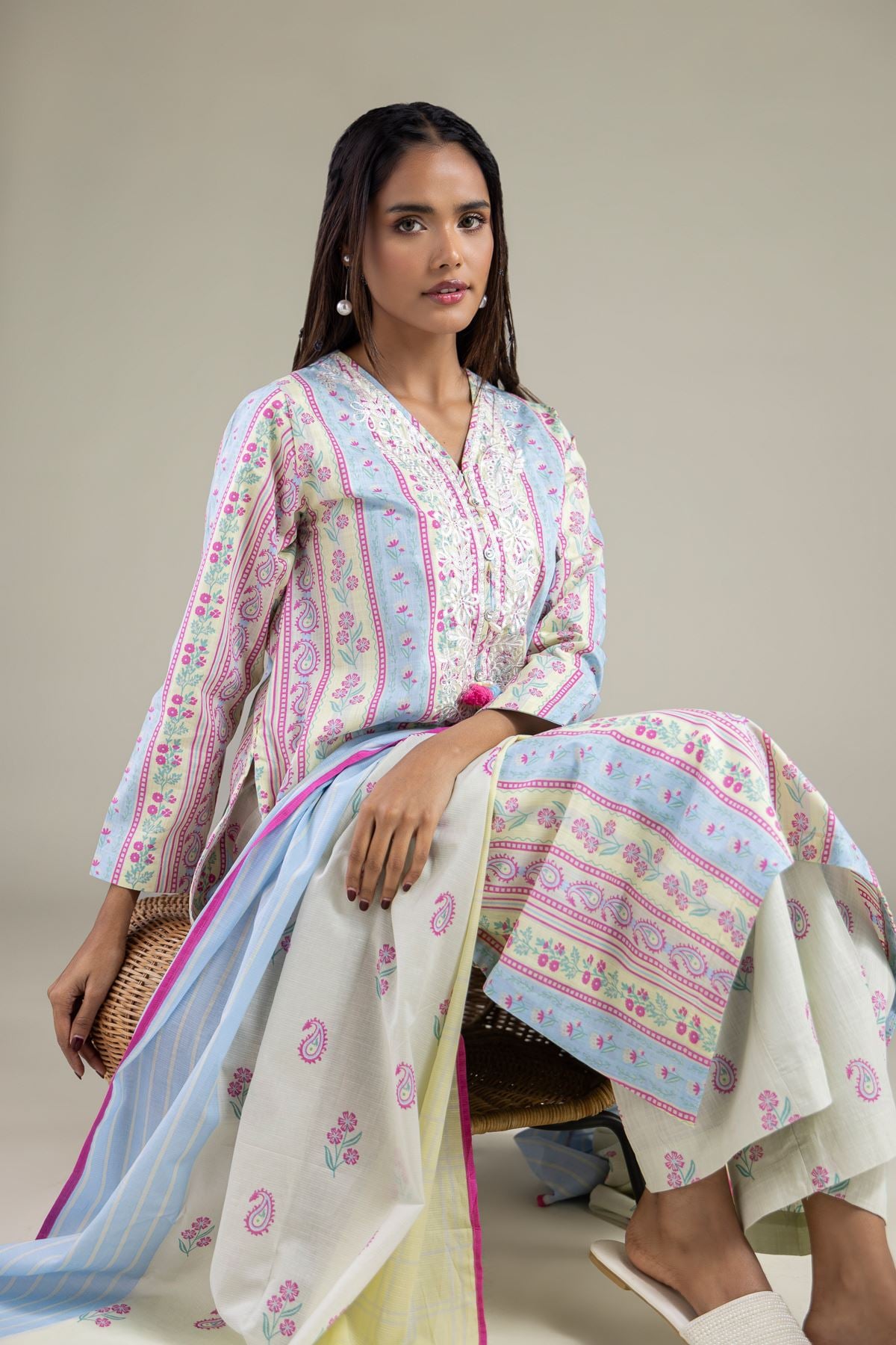 Embroidered Textured Cotton Kurta - 1-26-114-A-B-VG