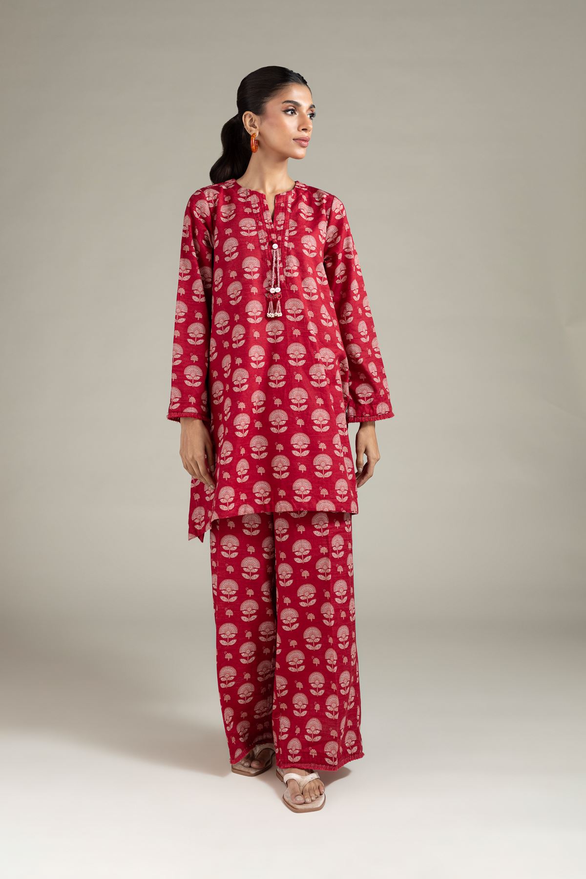 Printed Khaddar Pants - EET24506B-VG