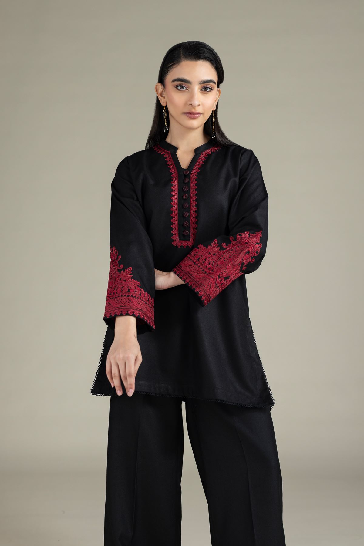 Embroidered Heavy Blended Viscose Kurta - 25-08-12E8-04TA-VG
