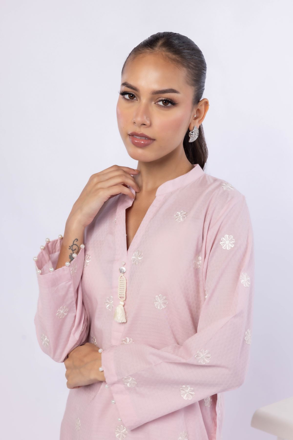 Embroidered Cotton Dobby Kurta - OTD4-EX23-01TA-VG