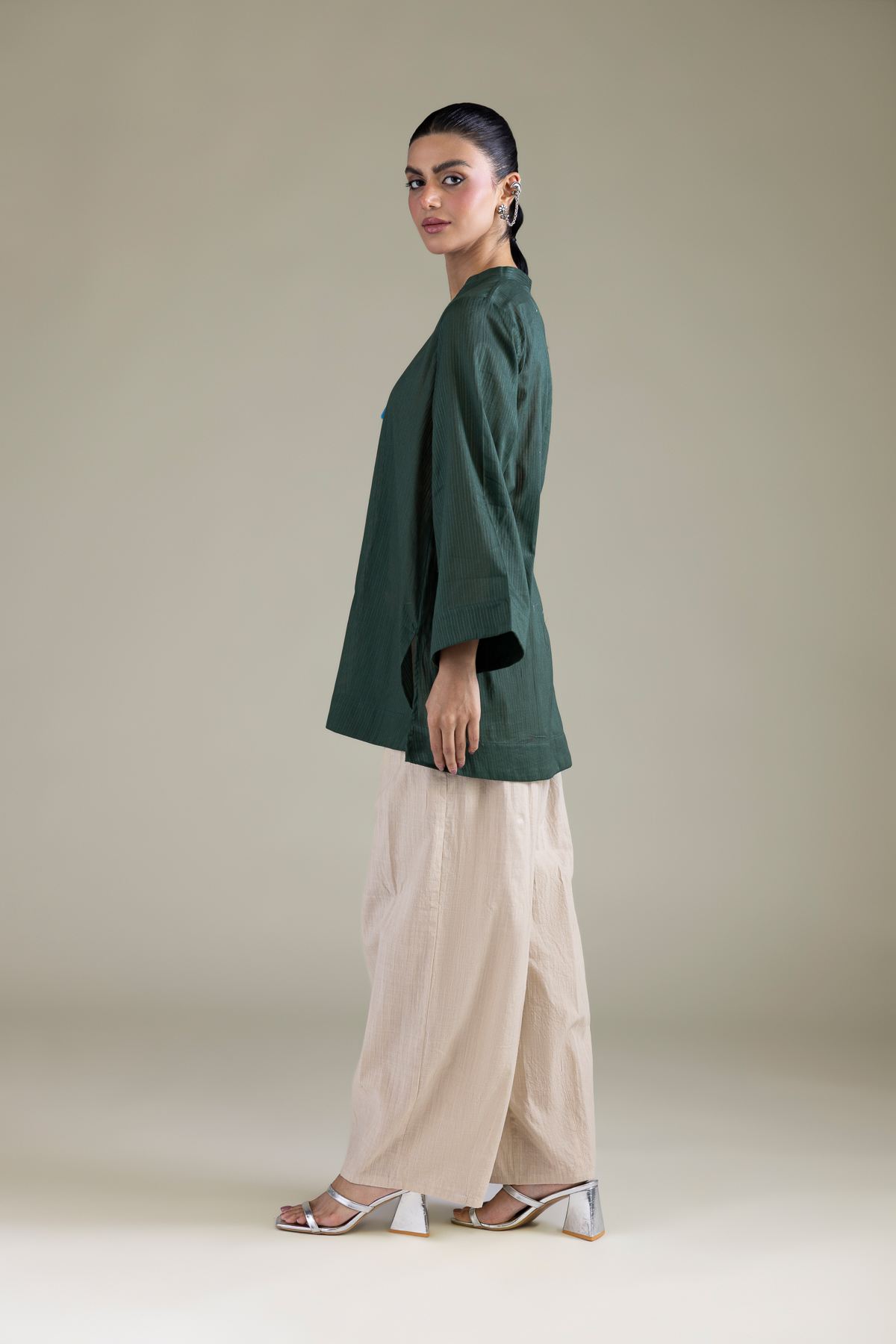 Dyed Cotton Dobby Solid V-Neck Kurta - T-A11-26-117FC1-VG