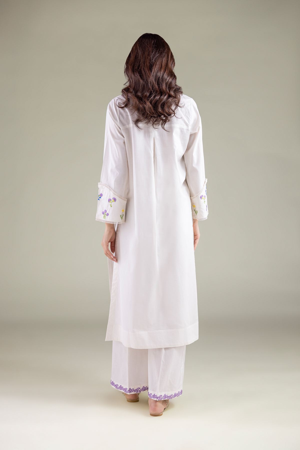 Embroidered Cambric Kurta - 1-26-123-A-G-VG